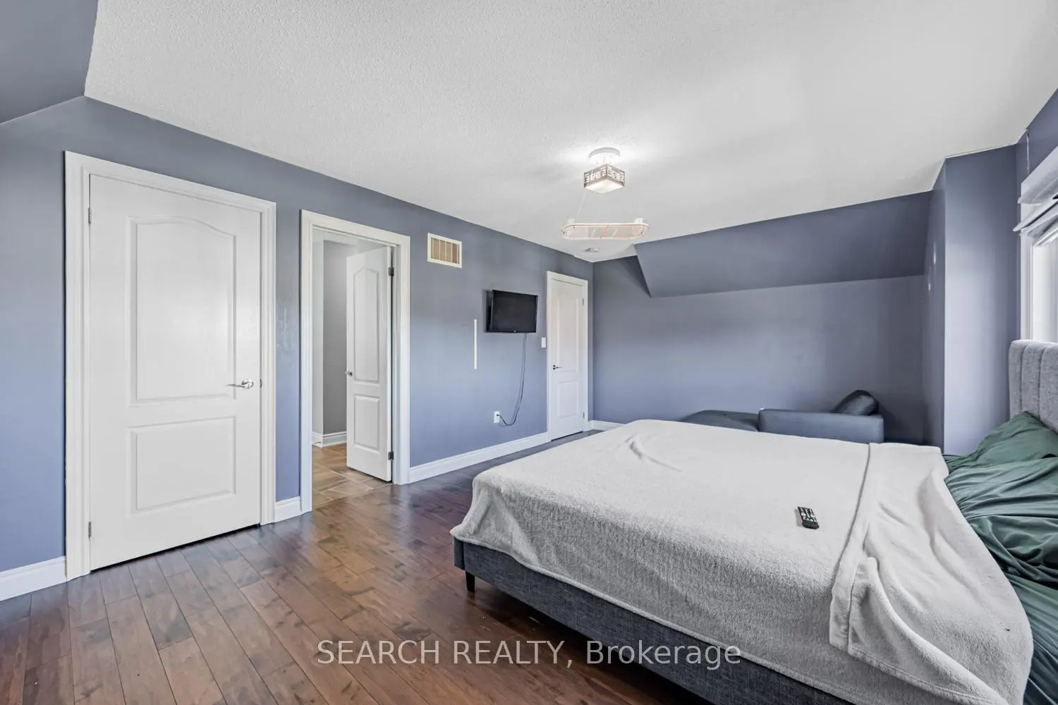 Additional image 14 of 11 Elmer Adams Drive