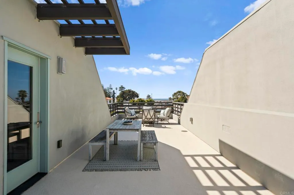 Additional image 27 of 2563 State Street, Carlsbad, CA 92008