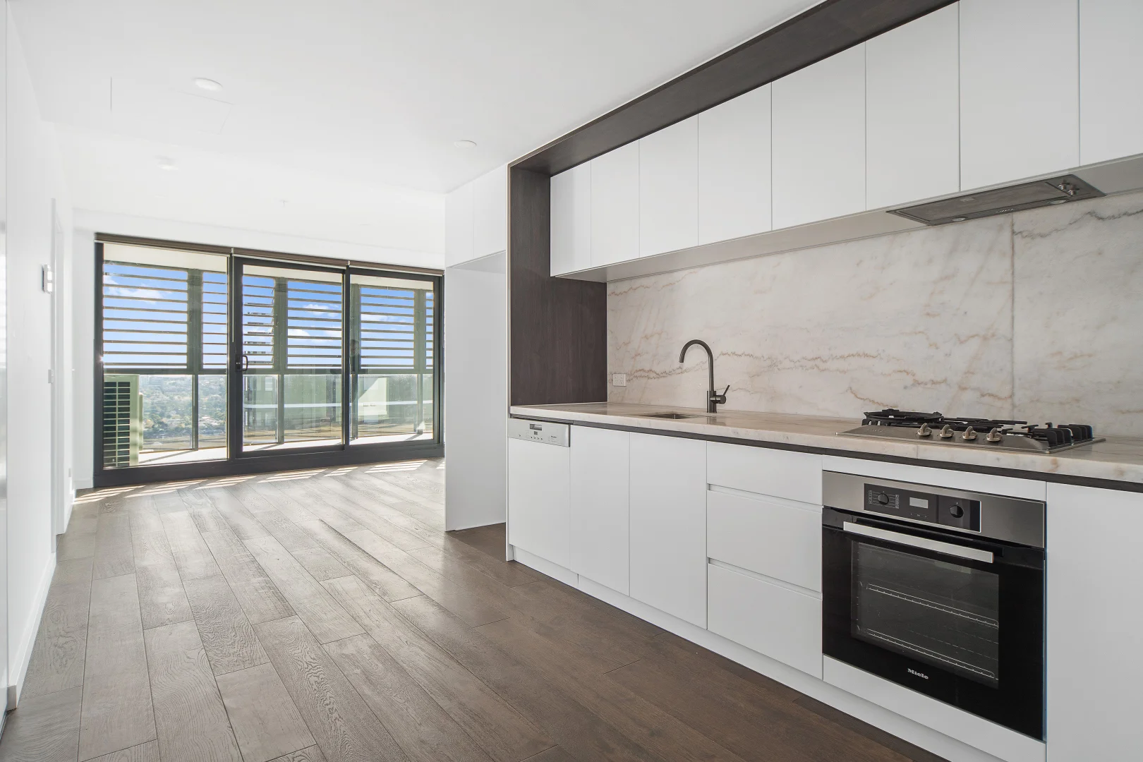 Additional image 2 of 2807/826 Whitehorse Road, Box Hill VIC 3128