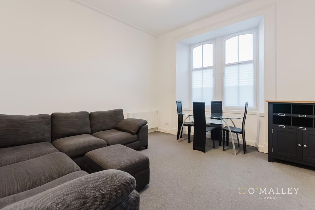 Additional image 2 of 2 bed flat to rent67d Mill Street, Alloa FK10