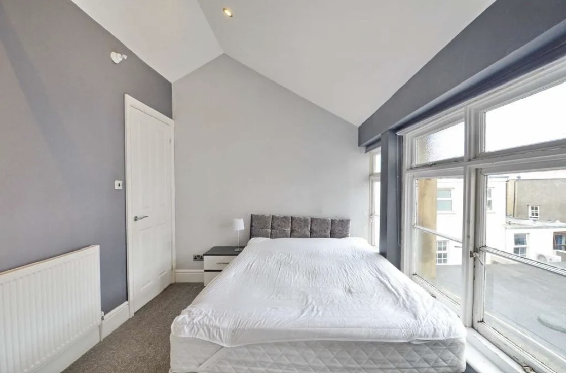 Additional image 9 of 2 Bed Maisonette, College Green, BS1, N1 7GU