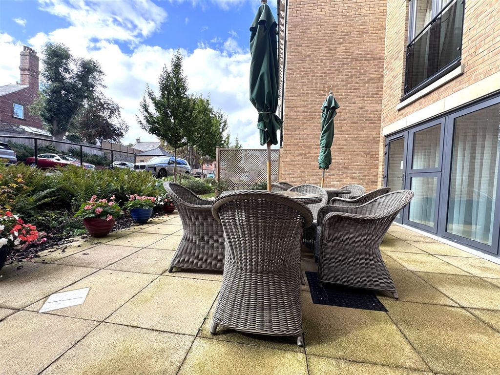 Additional image 13 of 2 bed flat to rentBeckett Grange, Berneslai Close, Barnsley S70
