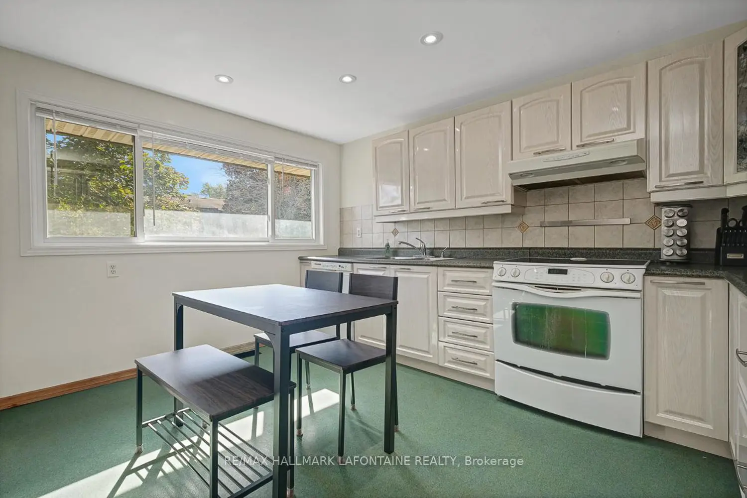 Additional image 5 of 2 Bertona Street 28