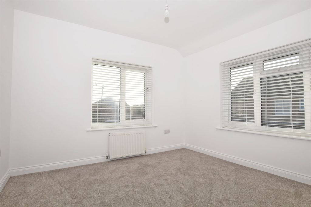Additional image 7 of 5 bed detached house to rentLimmard Way, Bognor Regis, West Sussex PO22