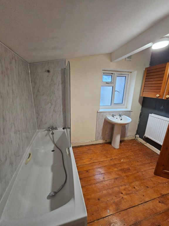 Additional image 2 of 2 bed terraced house to rentVictor Road, Colwyn Bay LL29