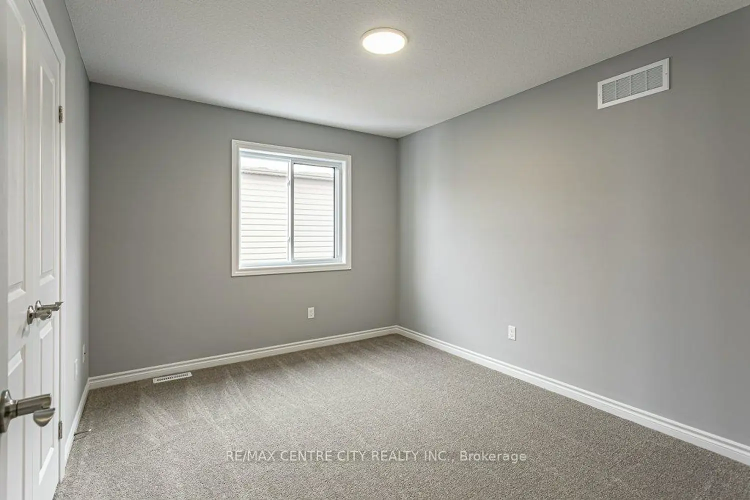 Additional image 12 of 1596 Noah Bend