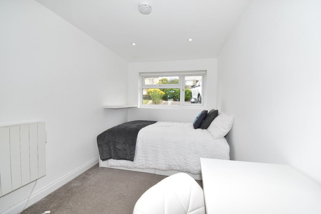 Additional image 5 of 3 bed detached house to rentTrewarton Road, Penryn TR10