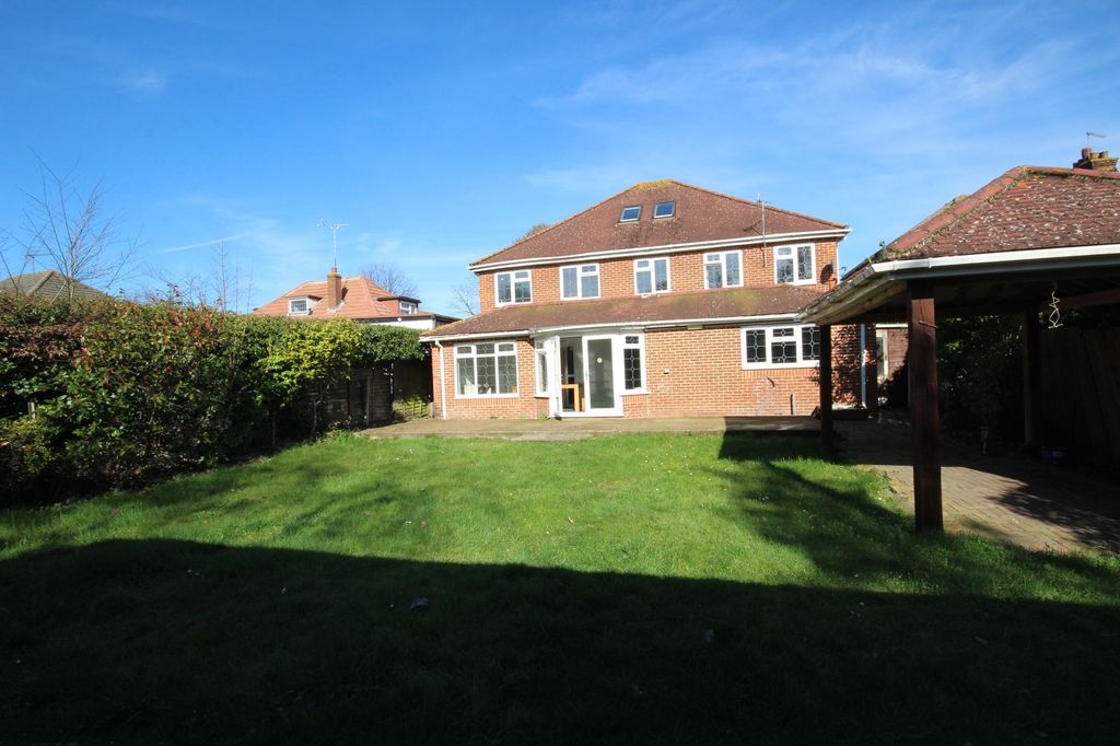 Additional image 24 of 9 bed detached house to rentSomerset Way, Iver SL0