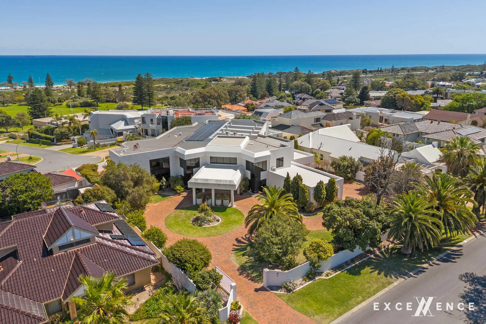 Additional image 17 of City Beach WA 6015