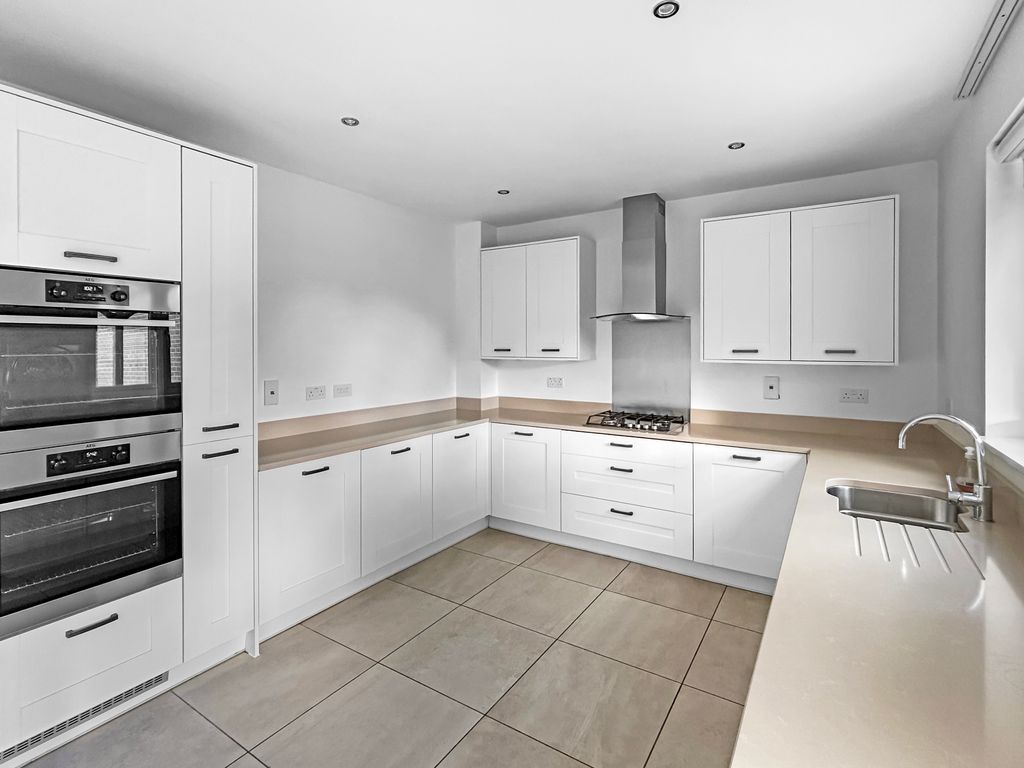 4 bed detached house to rentMead Avenue, Hauxton CB22
