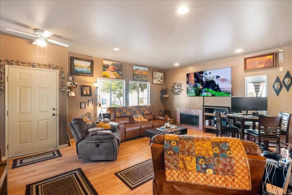 Additional image 31 of 1005 Anza Ct, El Cajon, CA 92020