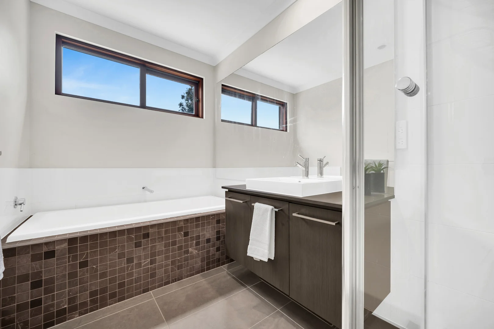 Additional image 15 of 2 Forest Drive, Clyde North VIC 3978