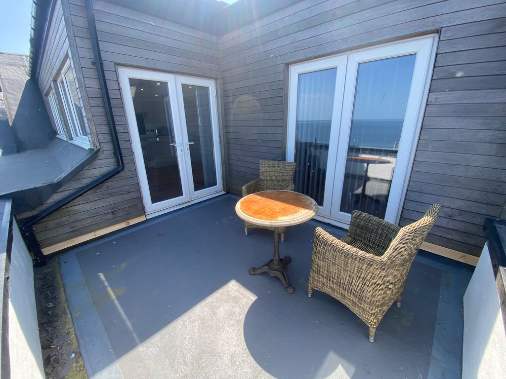Additional image 4 of 3 bed flat to rentEsplanade, Whitley Bay NE26