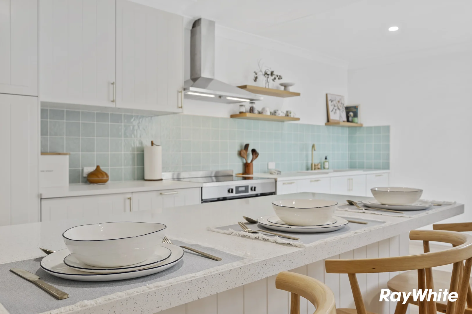 11 Heradale Parade, Batemans Bay NSW 2536