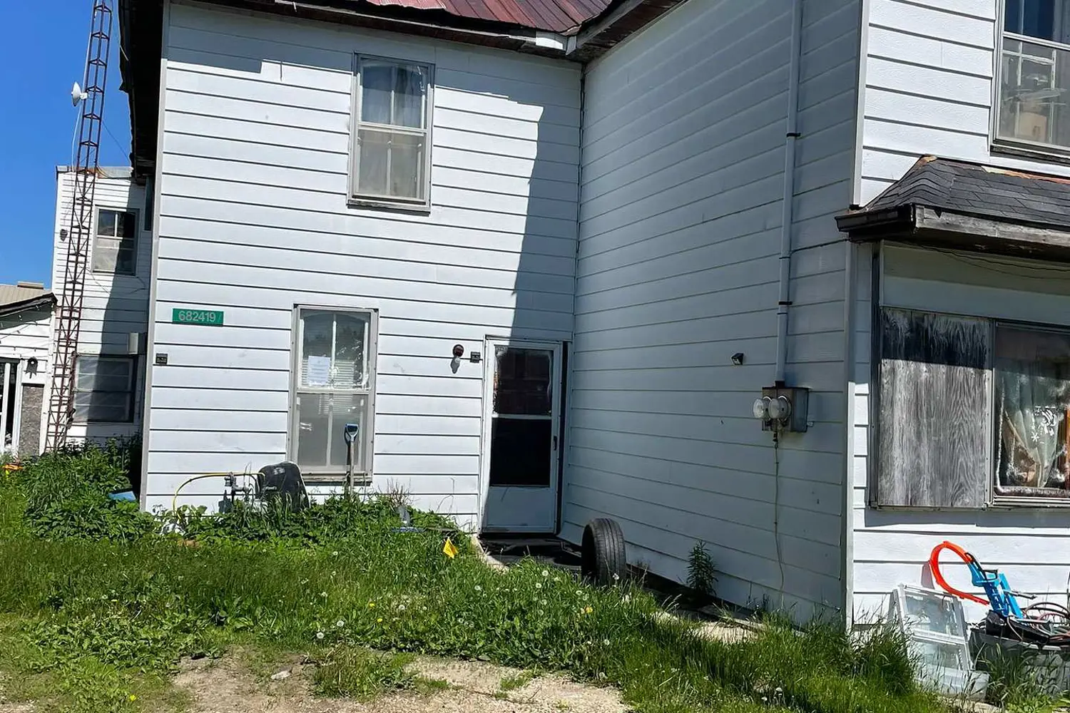 Additional image 18 of 682419 260 Side Road