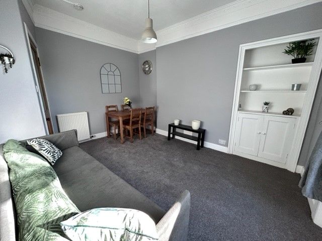 Additional image 2 of 2 bed flat to rentBruce Street, Stirling FK8