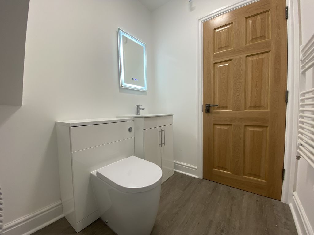 2 bed flat to rentAberystwyth SY23 photo 4