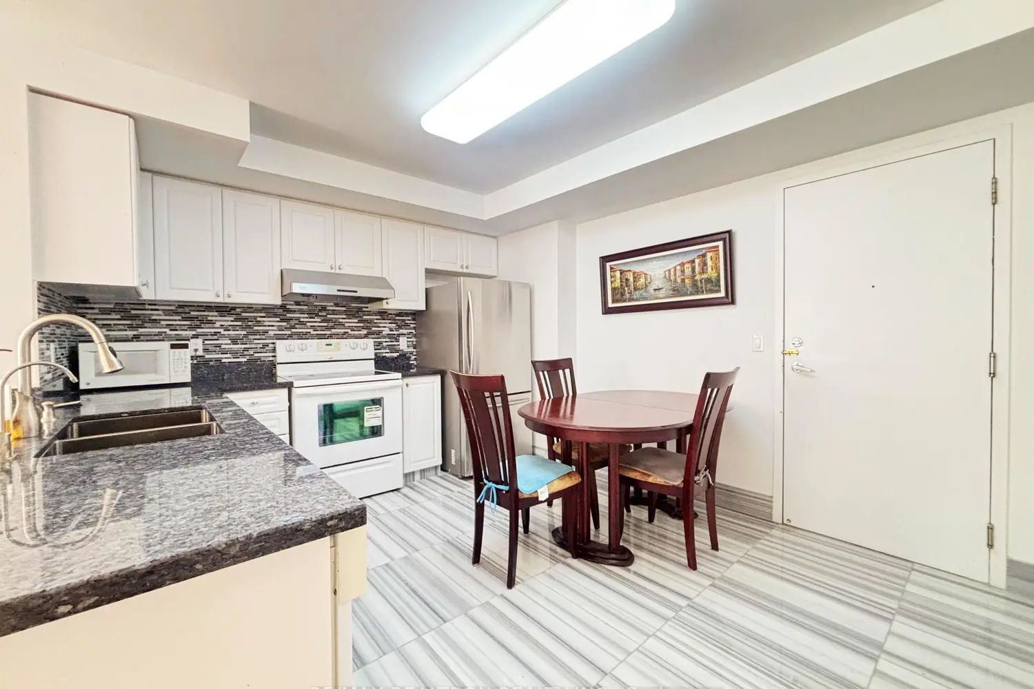 Additional image 5 of 1881 Mcnicoll Avenue 303