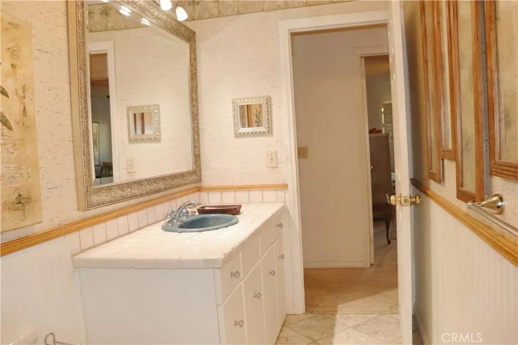 Additional image 94 of 73450 Country Club Drive Unit 208, Palm Desert, CA 92260