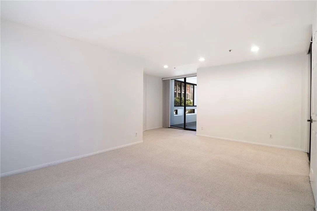 Additional image 33 of 121 S Hope Street Unit 333, Los Angeles, CA 90012