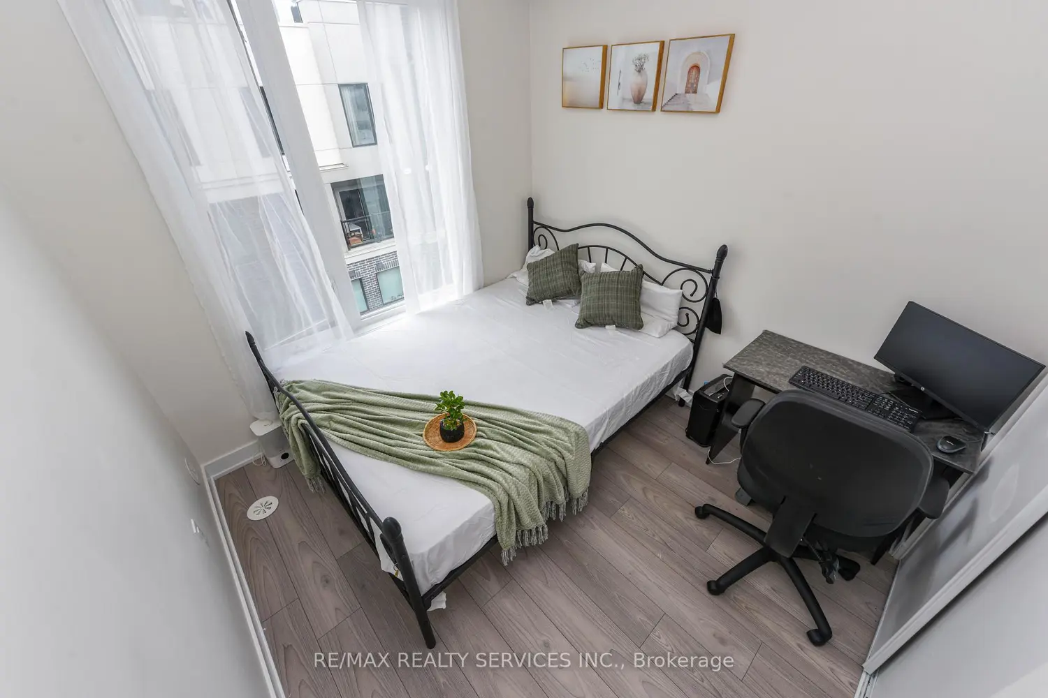 Additional image 15 of 3476 Widdicombe Way 8