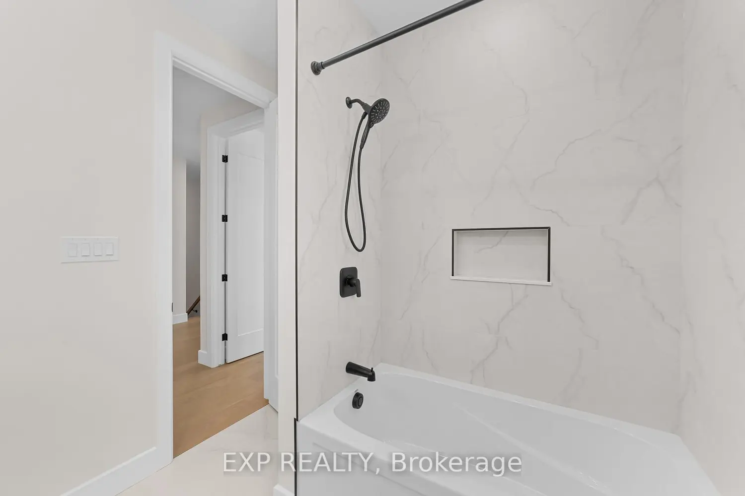 Additional image 12 of 420 Erie Street