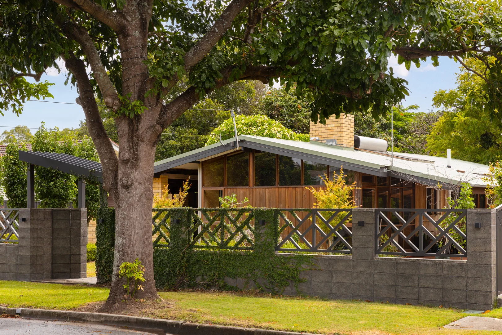 Additional image 12 of 9 Samuel Street, Woody Point QLD 4019