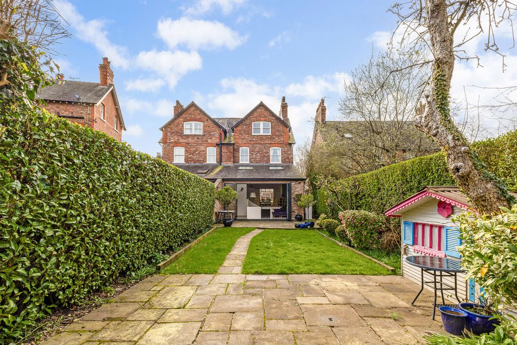 Additional image 26 of 5 bed semi-detached house to rentTrafford Road, Alderley Edge SK9