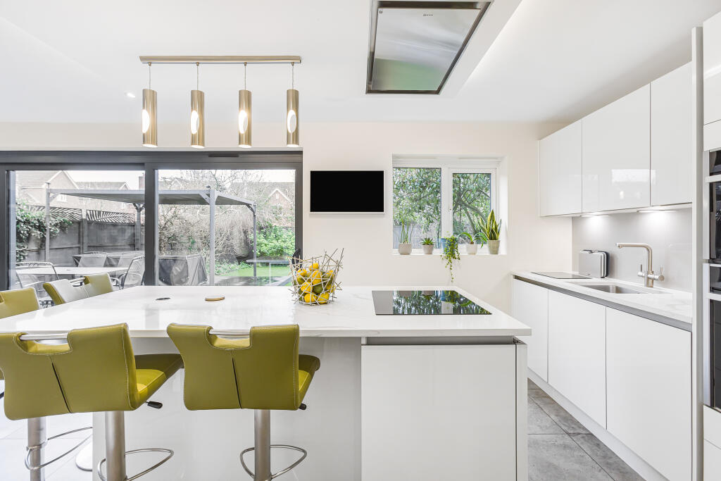 Additional image 7 of Bluebell Way, Hatfield, Hertfordshire, AL10