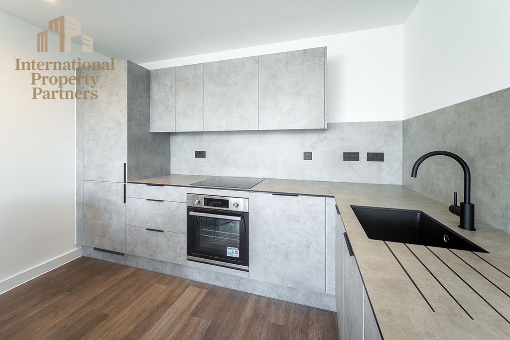 Additional image 7 of 2 bed flat to rentBerkeley Square, Ordsall Lane, Salford M5