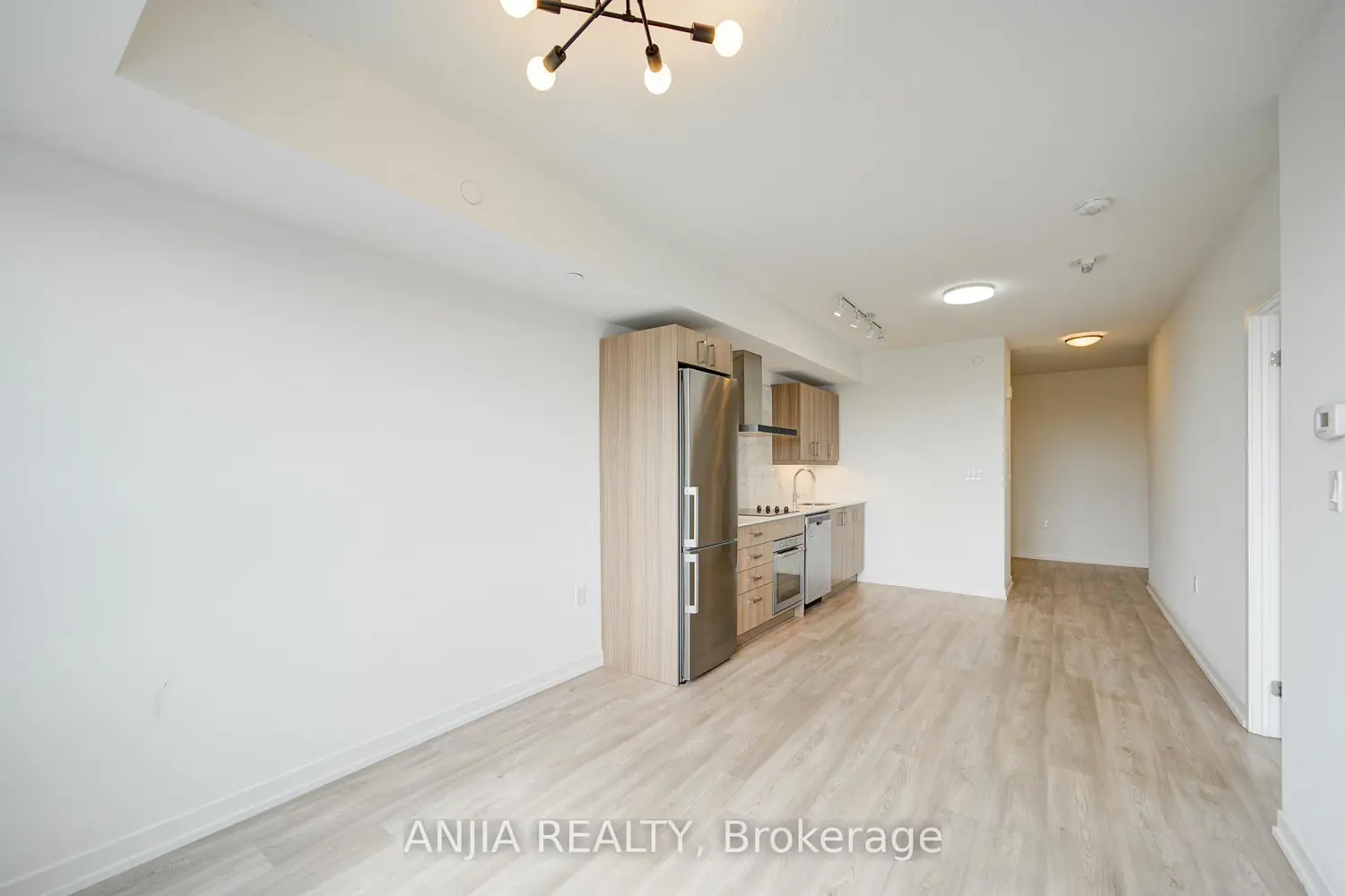 Additional image 13 of 1028 Mcnicoll Avenue 1213