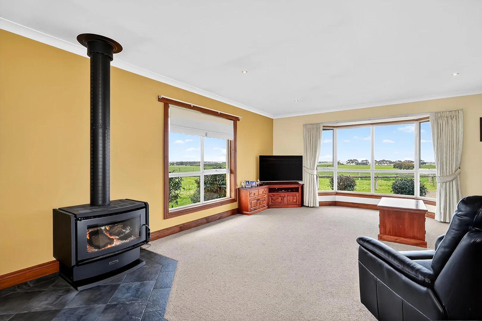 Additional image 3 of 530 Caramut Road, Woodford VIC 3281