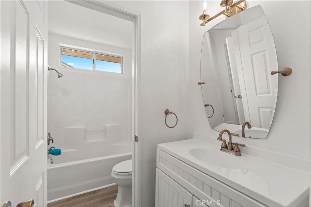 Additional image 92 of 31582 Golden Lion Dr, Temecula, CA 92591