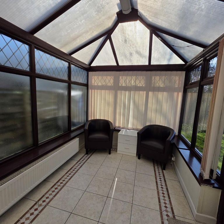Additional image 8 of 2 bed property to rentHazel Mead, Brynmenyn CF32