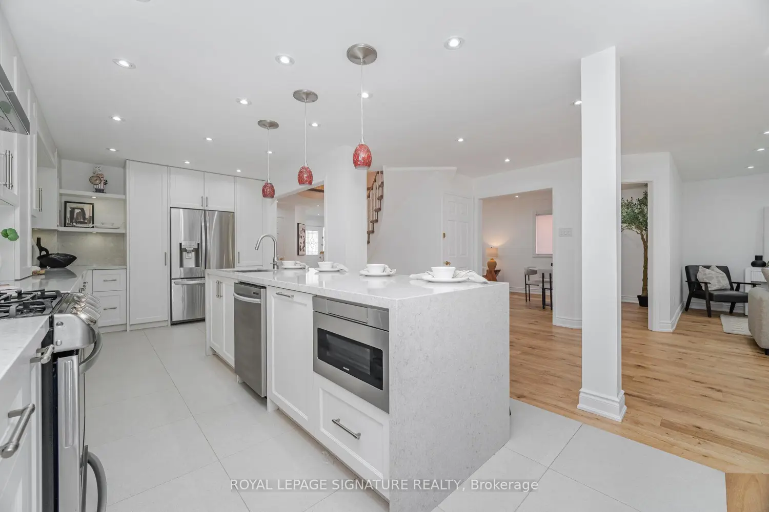 Additional image 8 of 5217 Fallingbrook Drive