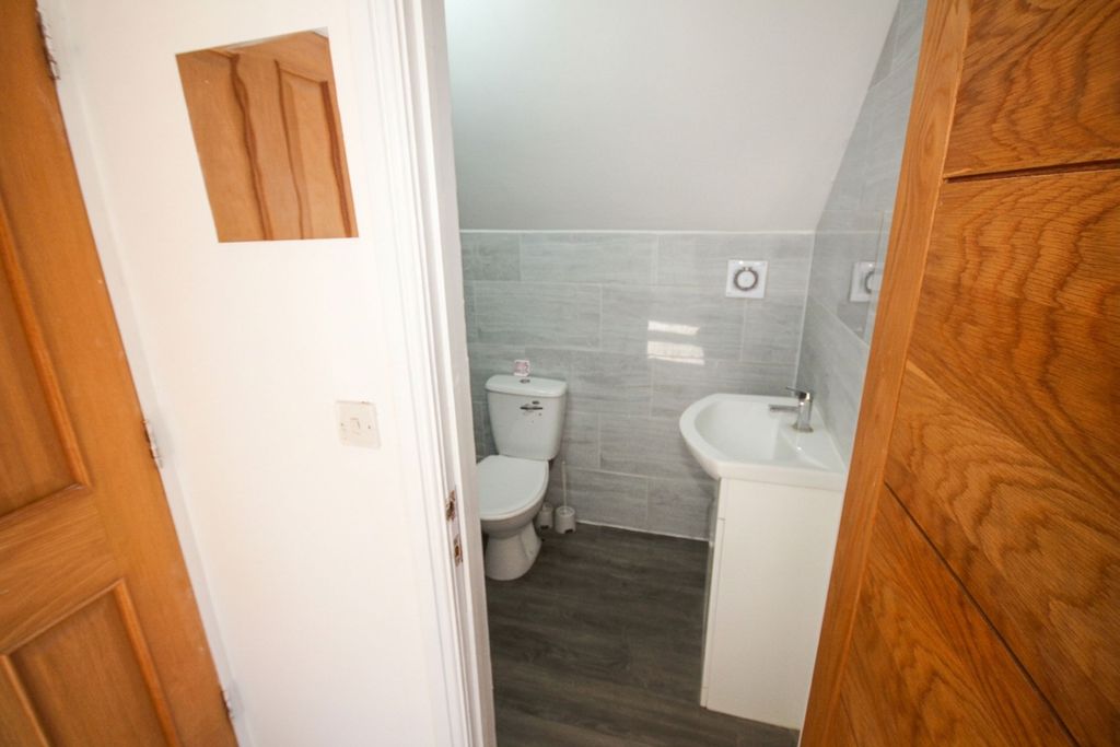 Additional image 36 of 9 bed detached house to rentSomerset Way, Iver SL0