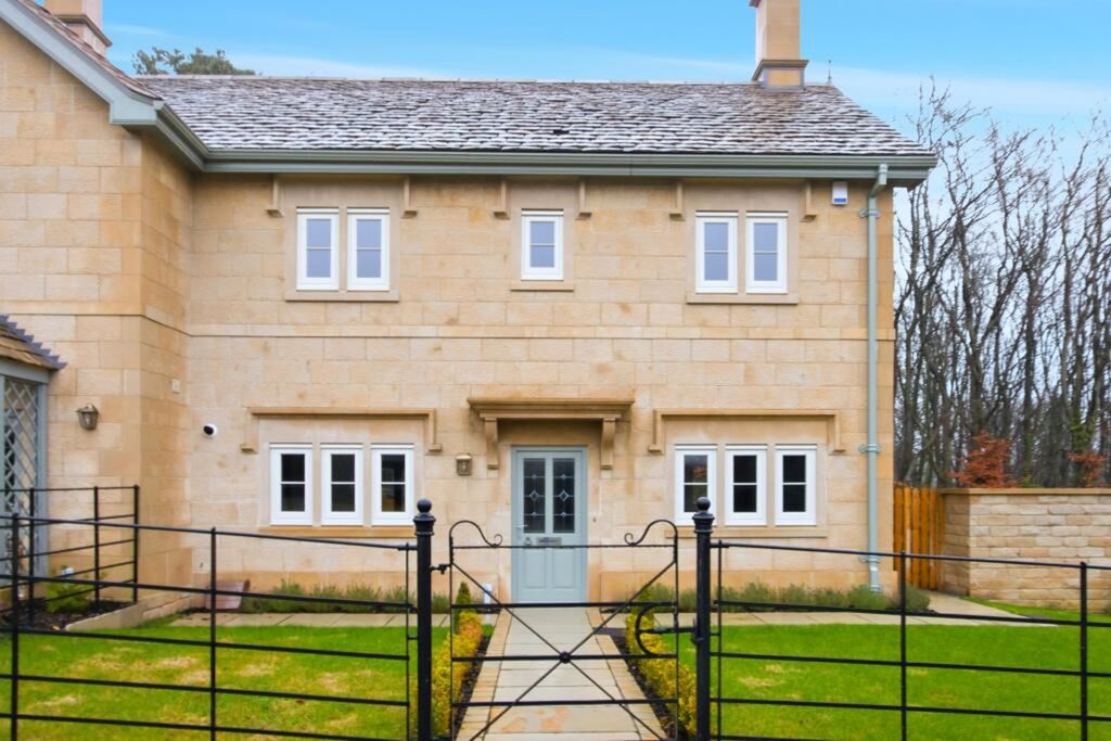 3 bed semi-detached house to rentAshover Road, Kelstedge, Ashover S45