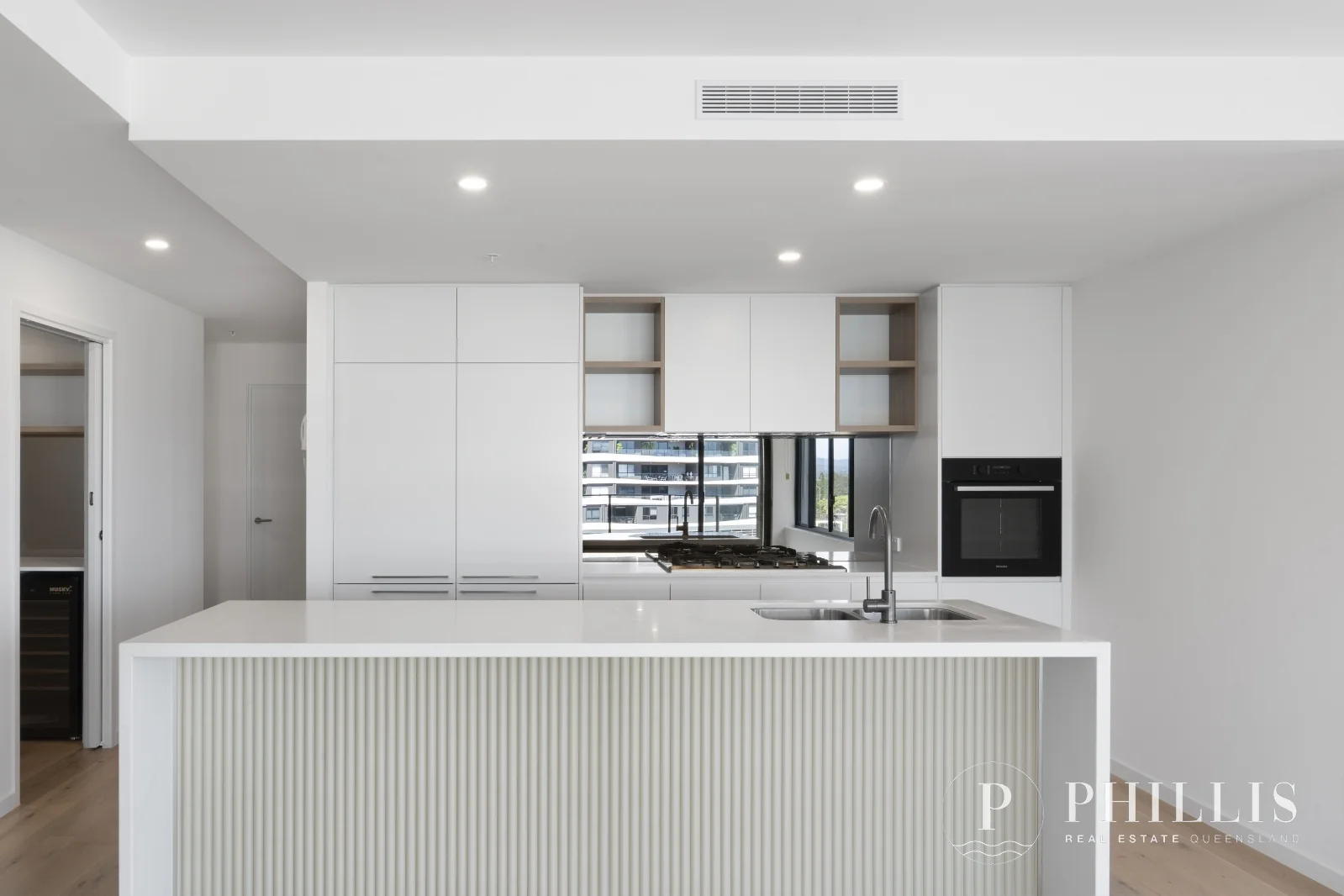 Additional image 47 of 1505/10 Sickle Avenue, Hope Island QLD 4212