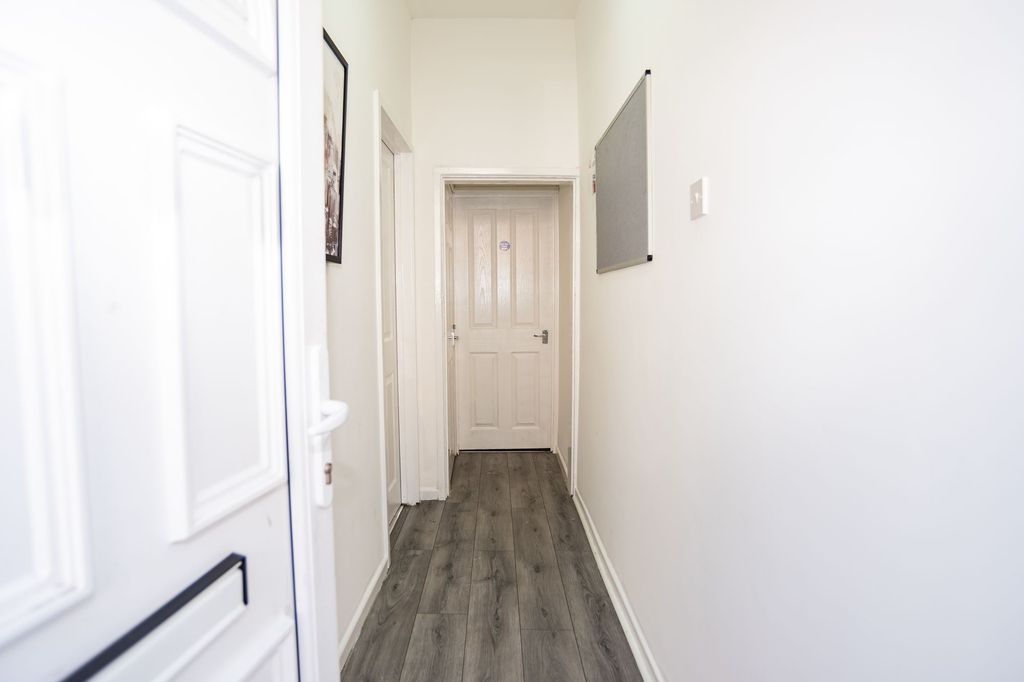 Additional image 3 of 4 bed semi-detached house to rentChamberlain Street, Stoke-On-Trent ST1