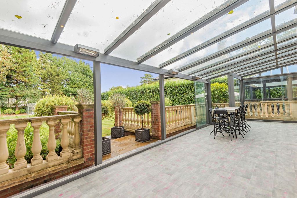 Additional image 24 of 7 bed detached house to rentWindsor Road, Ascot, Berkshire SL5