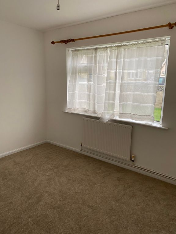 Additional image 11 of 4 bed detached bungalow to rentMeadow Close, Bridgend CF35