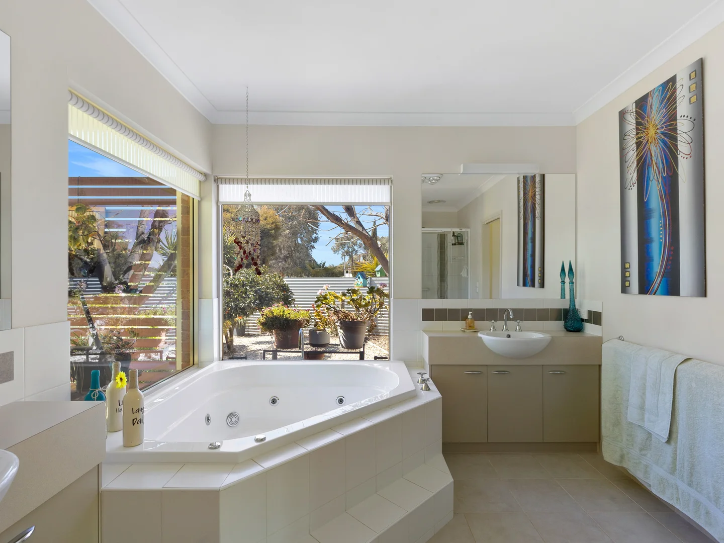 Additional image 11 of 33A Catona Cres, Cobram VIC 3644