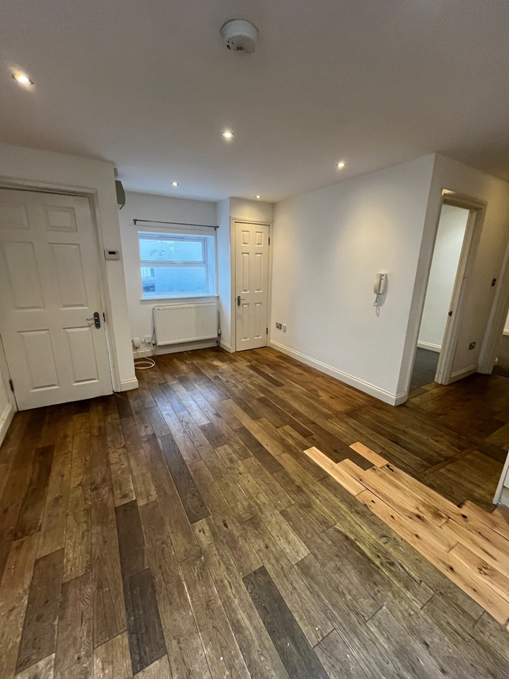 2 Bed Flat, Ashley Hill, BS6, N1 7GU