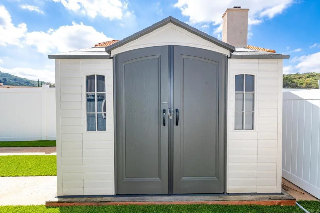 Additional image 93 of 9126 Sinsonte Lane, Lakeside, CA 92040