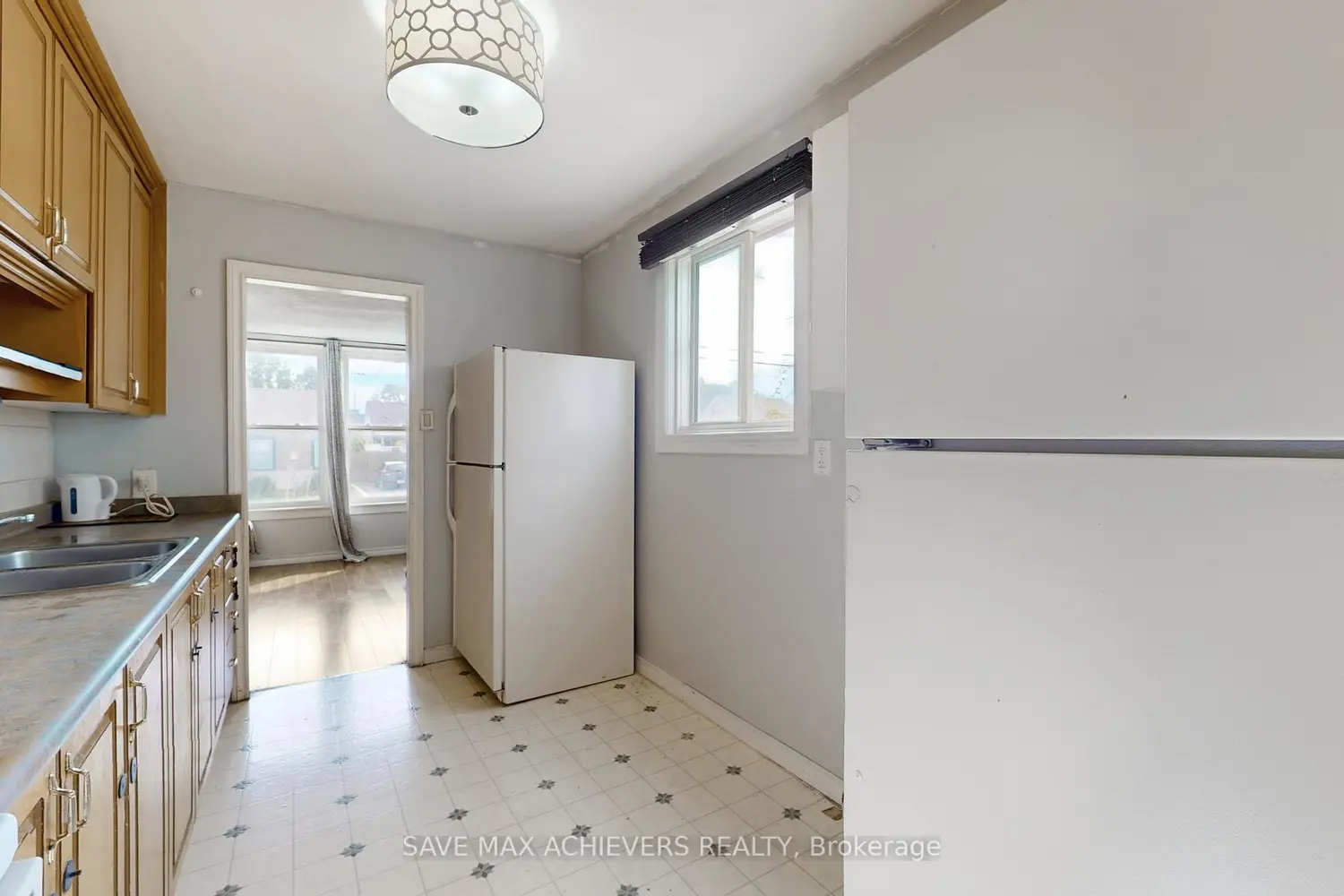 Additional image 9 of 43 Normanhurst Avenue