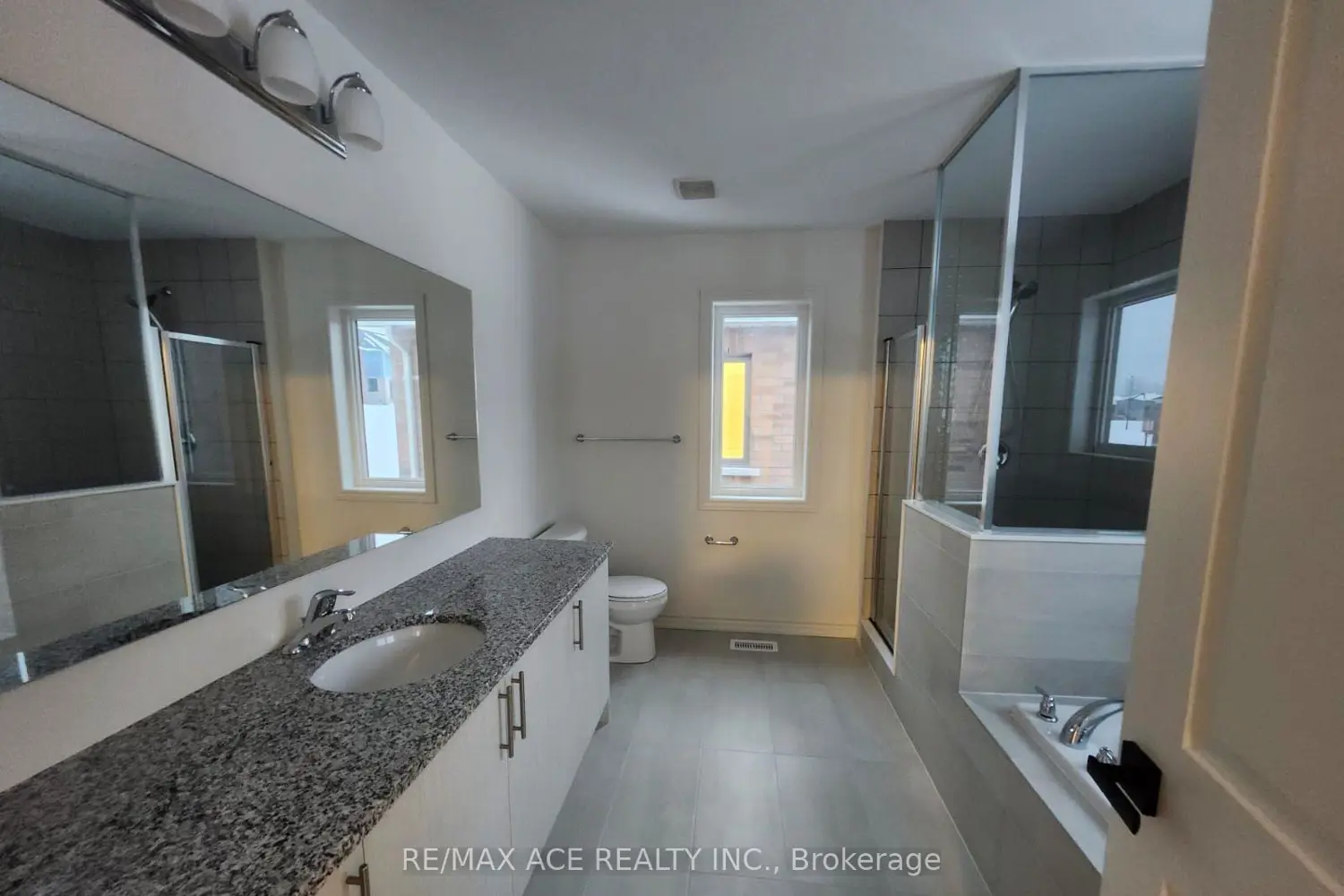 Additional image 9 of 1025 Trailsview Avenue