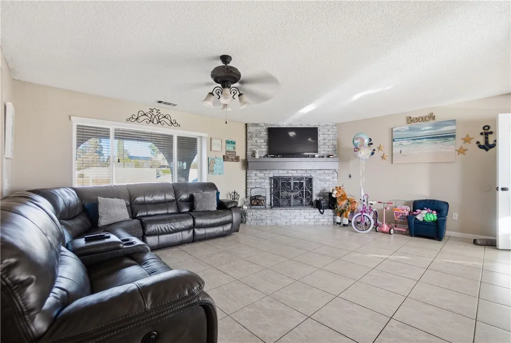 Additional image 12 of 15358 Apple Valley Rd, Apple Valley, CA 92307