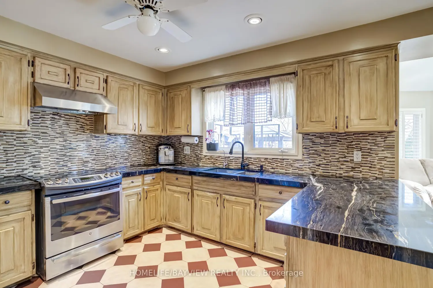 Additional image 9 of 54 Airdrie Drive