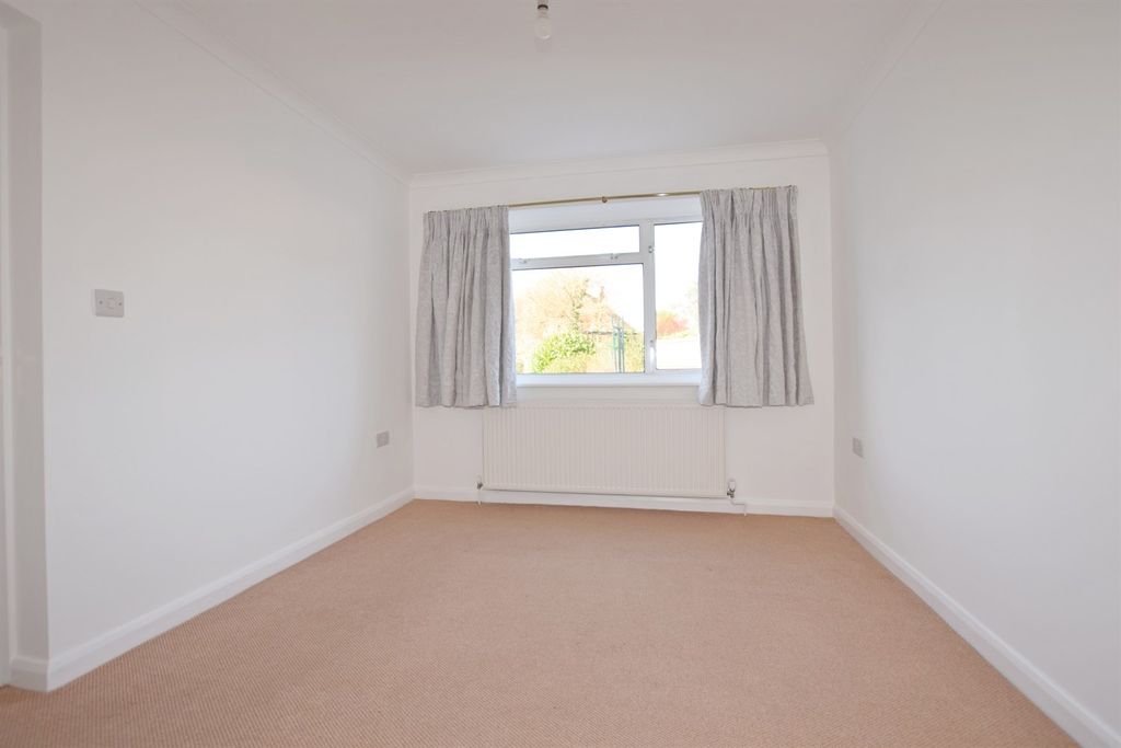 Additional image 9 of 5 bed detached house to rentLimmard Way, Bognor Regis, West Sussex PO22