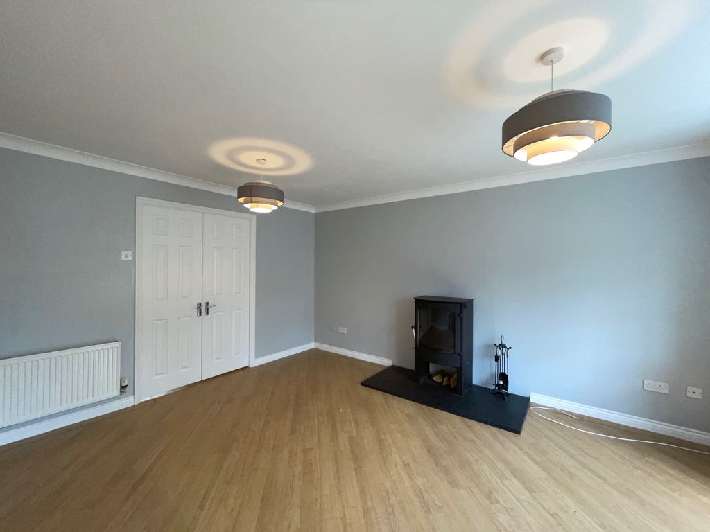 Additional image 6 of 4 bed detached house to rentTrevithick Close, Burntwood WS7